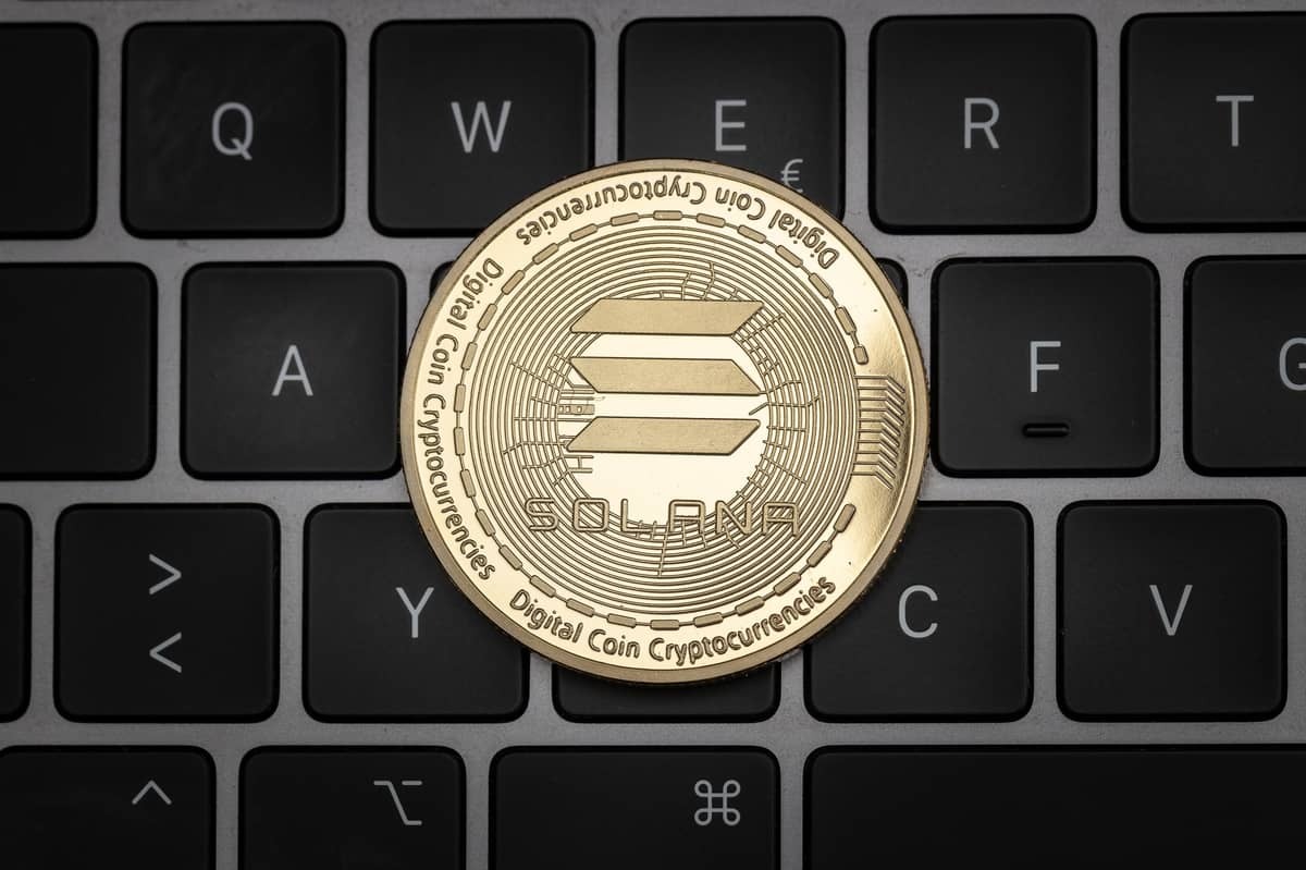 Bitquery: круговые сделки и боты дали 58% объёма DEX в выборке Solana