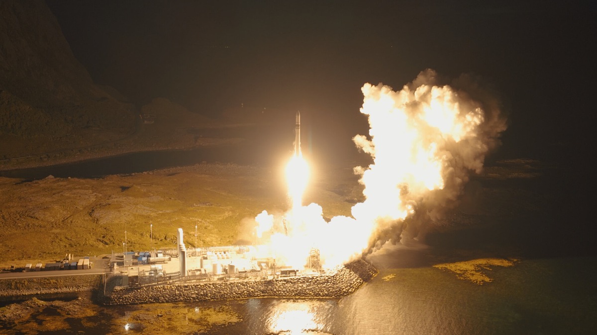 Частная ракета впервые вышла на орбиту с континентальной Европы