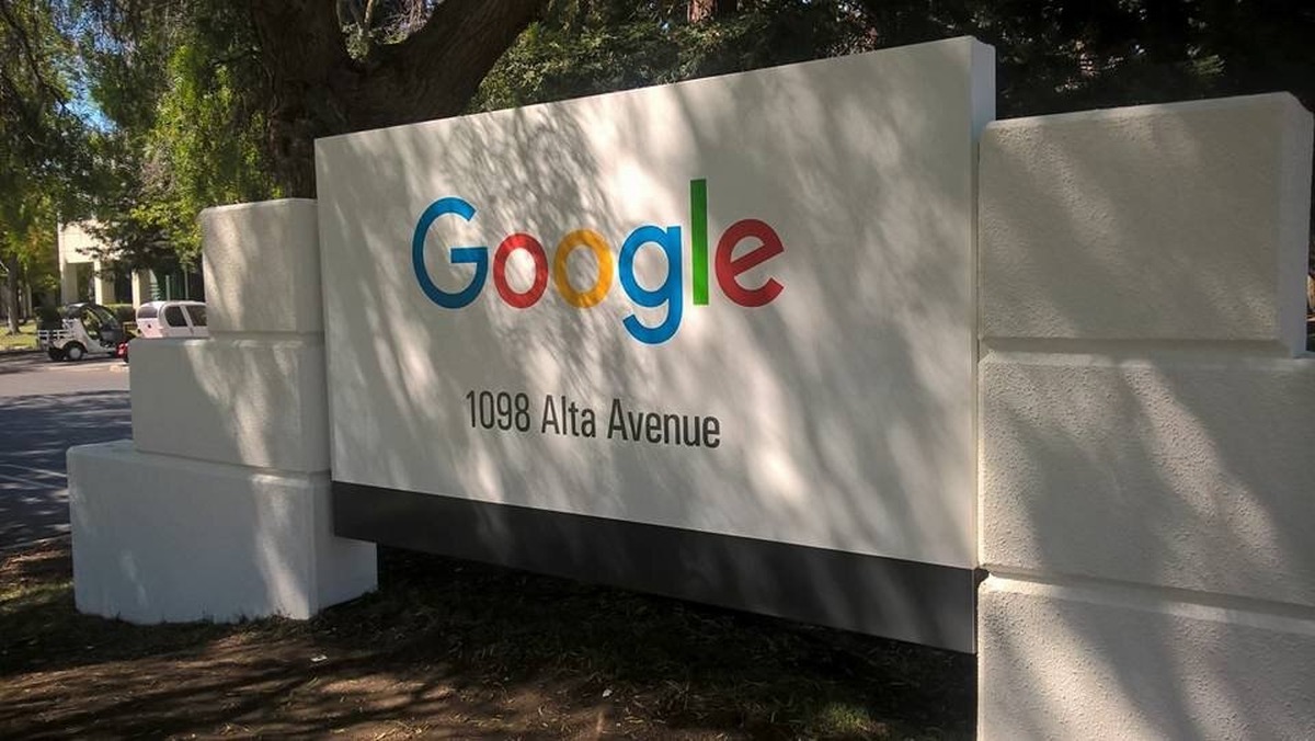 Европейский поиск Google стал чаще вести через агрегаторы