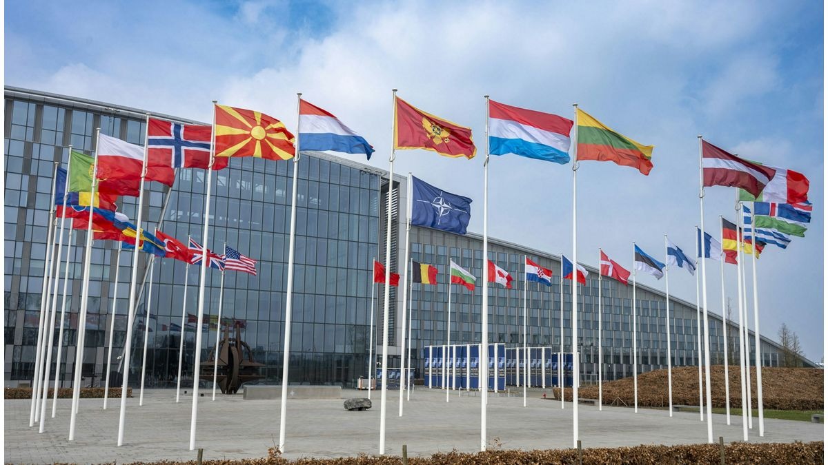 Россия предупредила НАТО о готовности применить ядерное оружие при изоляции Калининграда