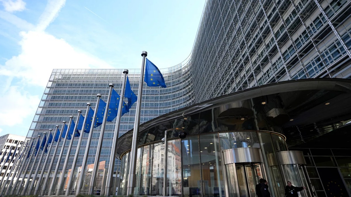 Еврокомиссия предложила разрешить исключать из госзакупок заявки с европейской долей ниже 50%