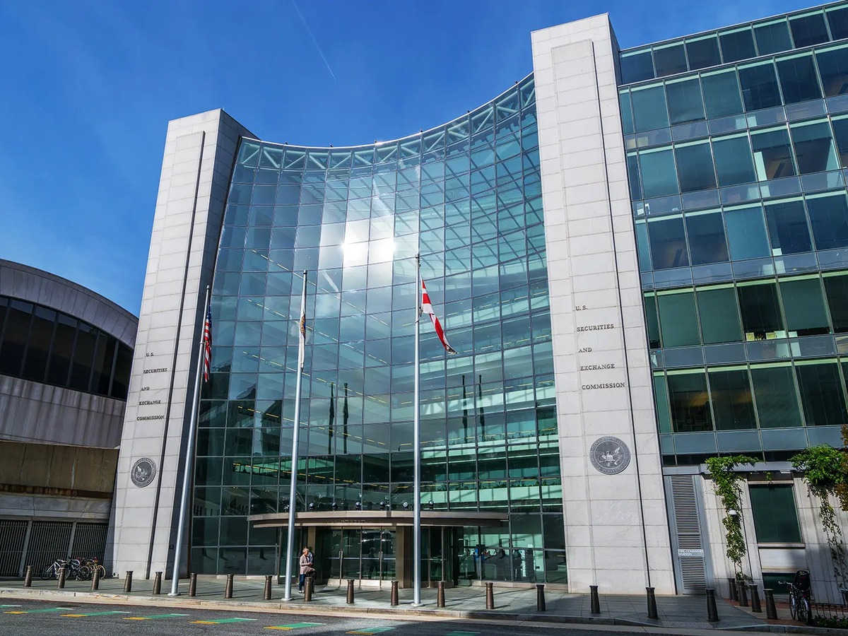SEC предложила разрешить советникам самим хранить криптоактивы клиентов