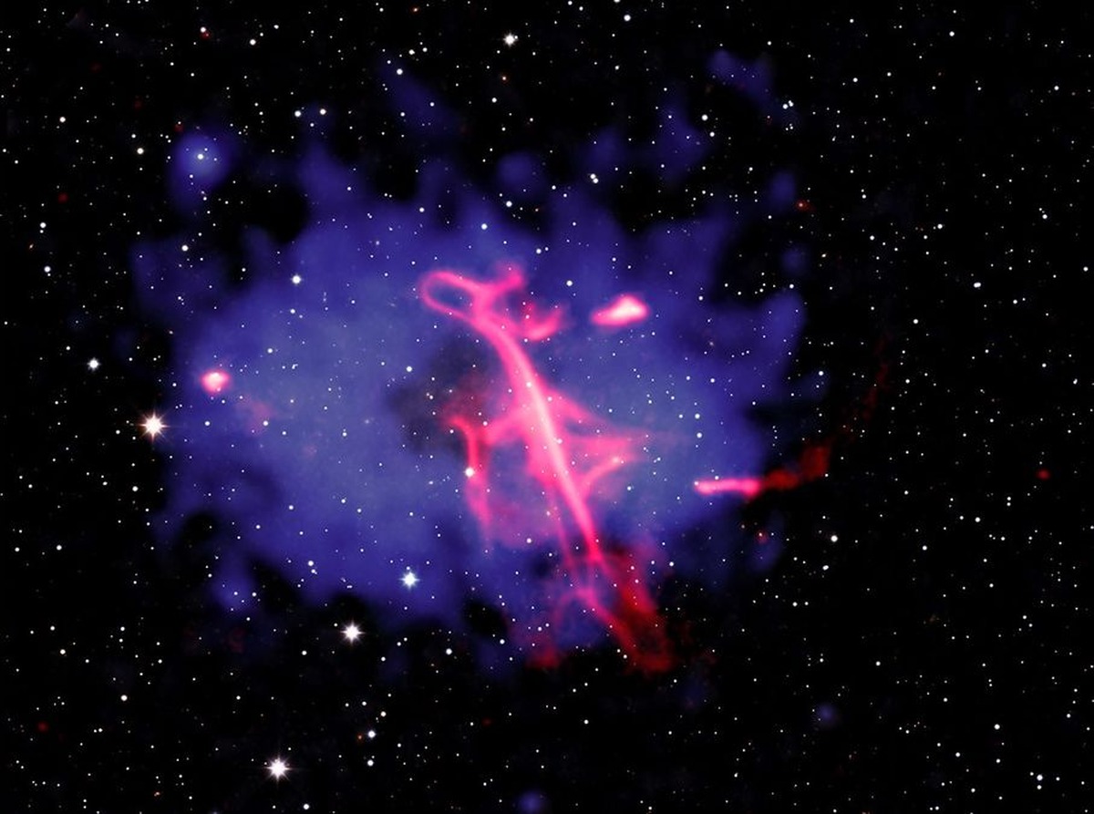 Chandra связала «Скрипичный ключ» со столкновением галактических скоплений