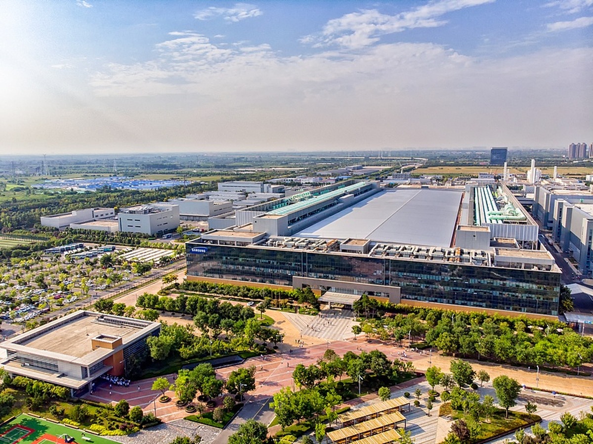 Китайские заводы Samsung и SK Hynix готовят к выпуску NAND на 240–286 слоёв