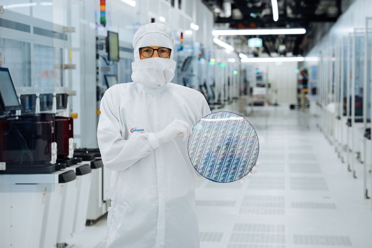 Infineon переведёт силовые GaN-чипы на массовое производство с 300-мм пластин