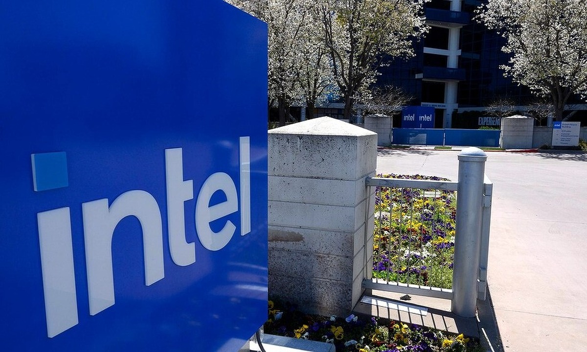 Фабрика Intel простояла две недели — компания ждёт последствий до середины 2027 года