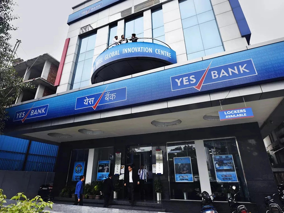 Верховный суд Индии оставил в силе отмену списания облигаций Yes Bank на ₹84 млрд