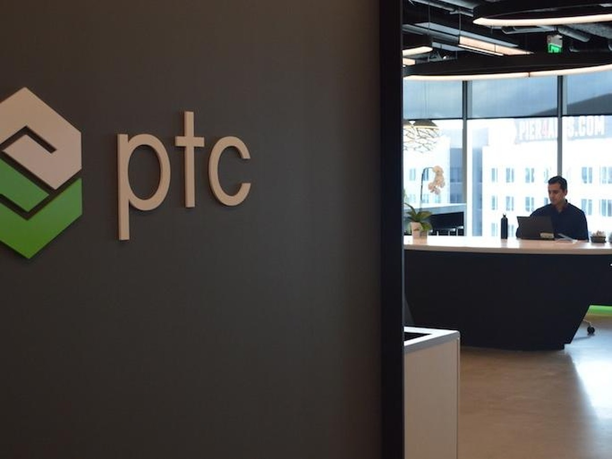 Schneider Electric покупает PTC за $22,6 млрд